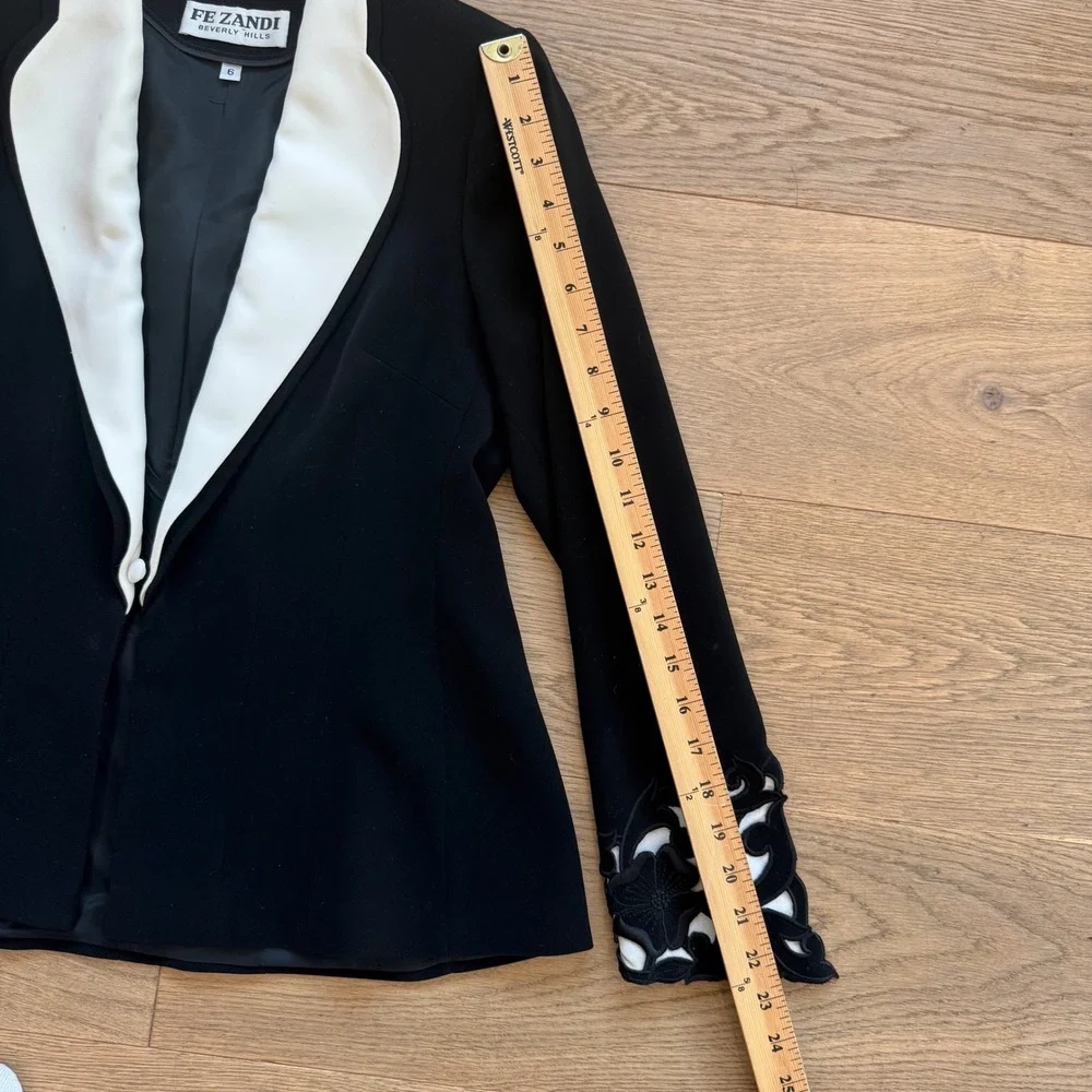 Fe Zandi Beverly Hills 3 Piece Skirt Suit Set Black White Embroidered Size 6